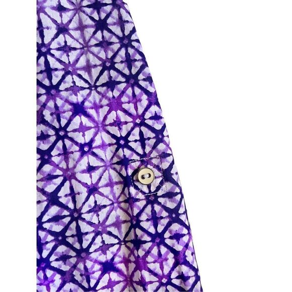 Catherines. ￼ Purple and white geometrical pattern button down  ￼ three-quarter - Picture 6 of 11